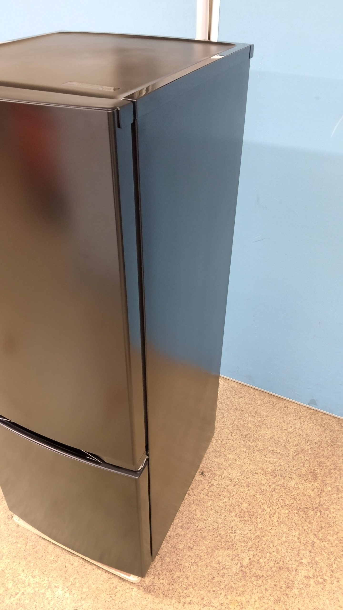 【中古】TOSHIBA 東芝 2ドアノンフロン冷凍冷蔵庫 153L 2023年製 GR-U15BS(K) - 画像 (3)