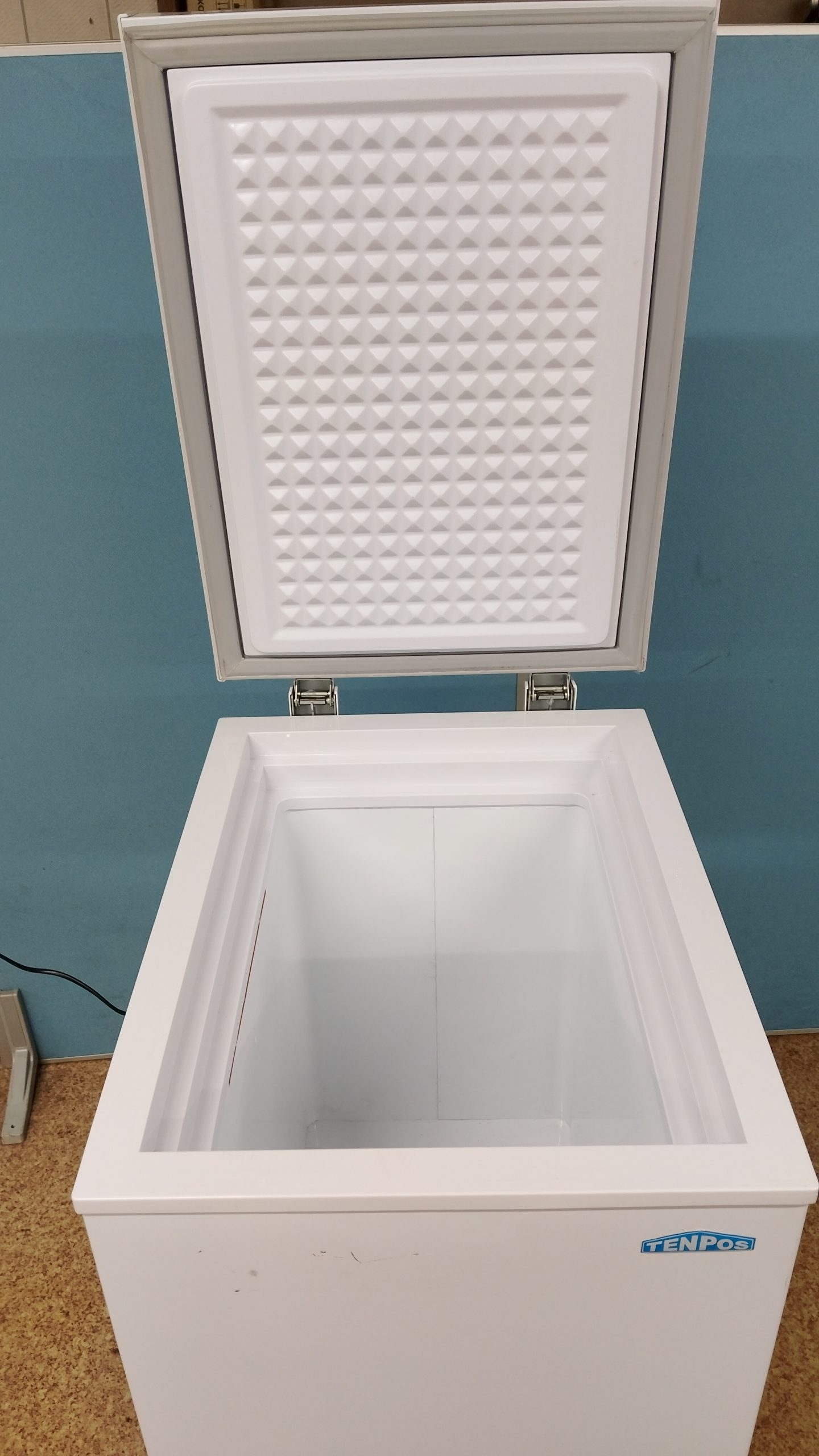 【中古】テンポスバスターズ 冷凍ストッカー 55L TBCF-60-RH - 画像 (5)