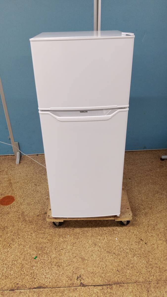 【中古】YAMAZEN 2ドア冷凍冷蔵庫 128L 2022年製 YFR-D130